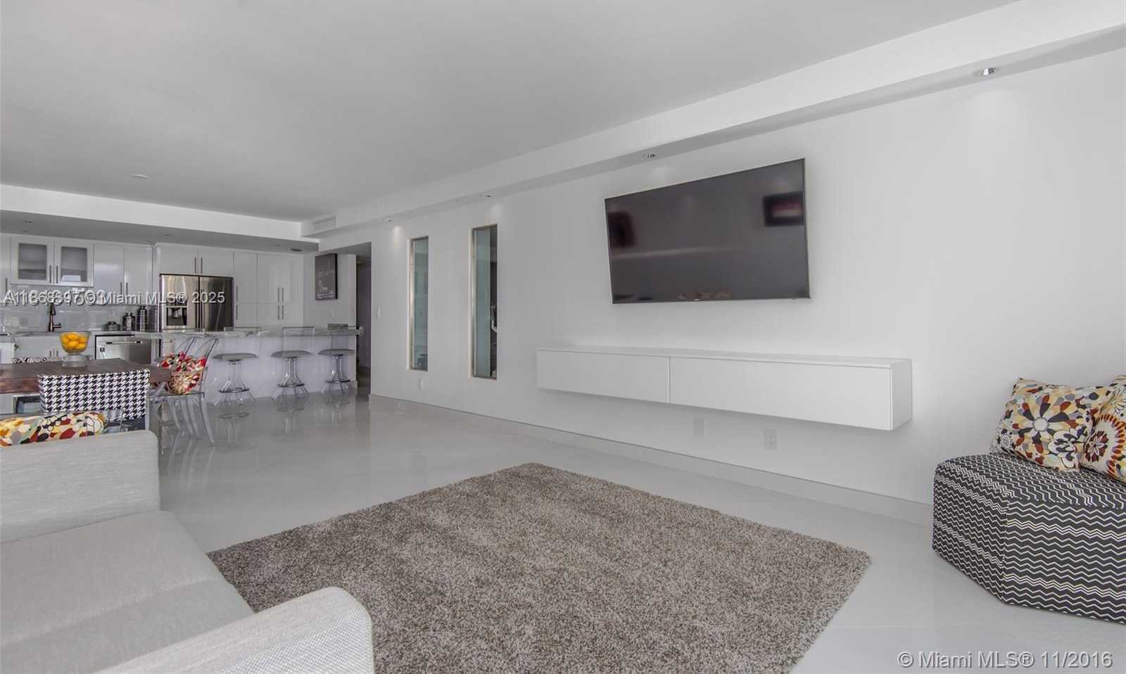 Small Image of 19390 COLLINS AVE #1121, Sunny Isles Beach Number 13