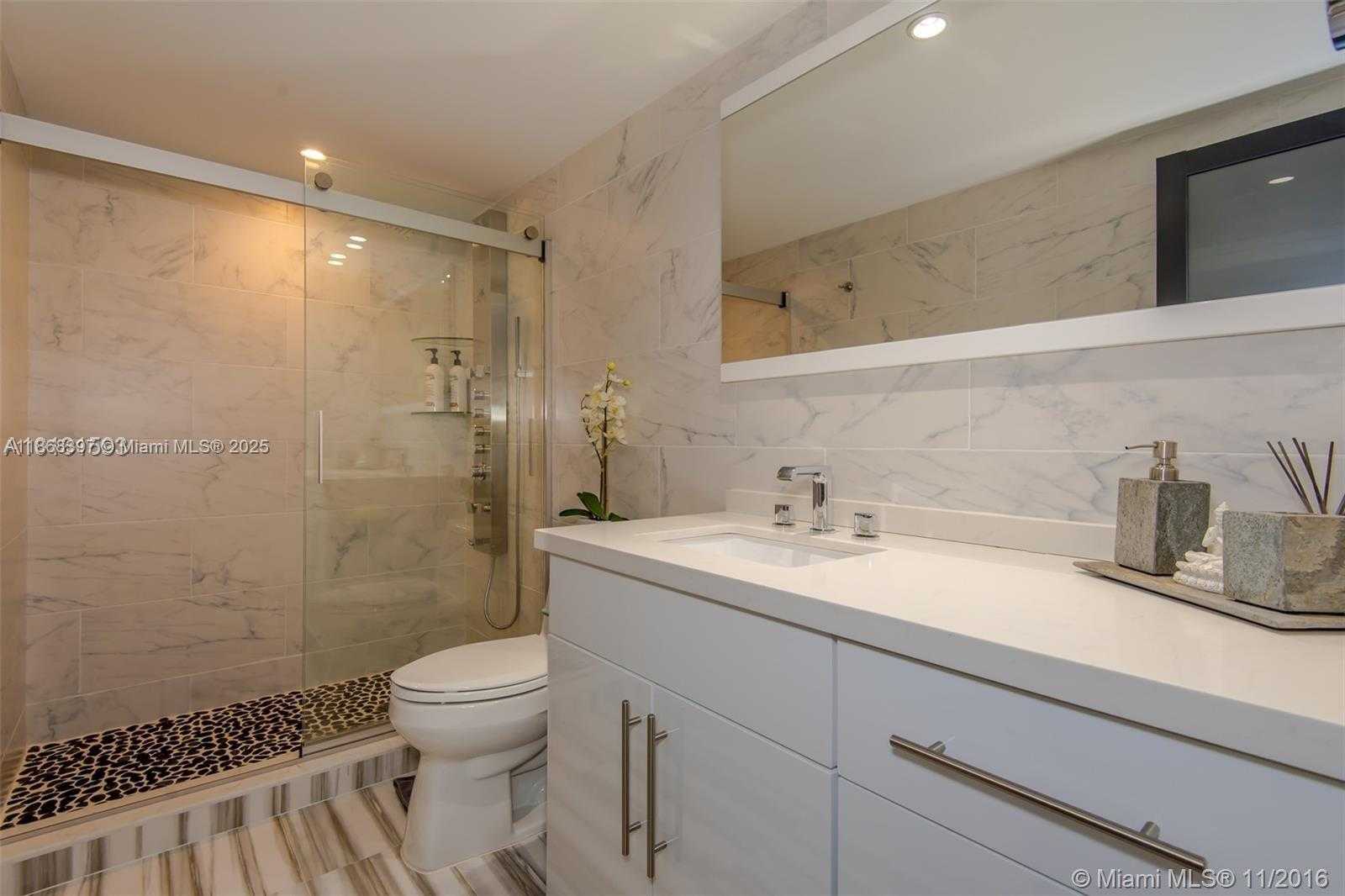 Small Image of 19390 COLLINS AVE #1121, Sunny Isles Beach Number 17