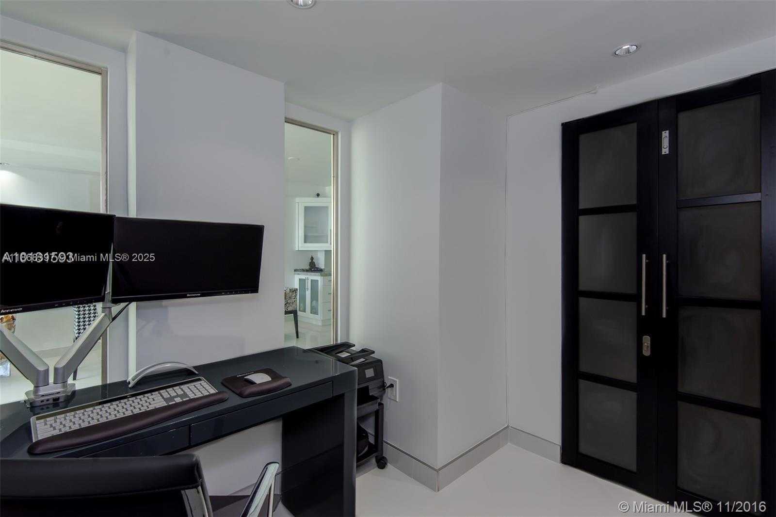 Small Image of 19390 COLLINS AVE #1121, Sunny Isles Beach Number 25