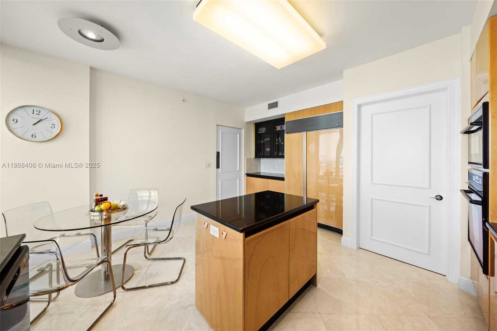 Small Image of 781 CRANDON BLVD #1802, Key Biscayne Number 12