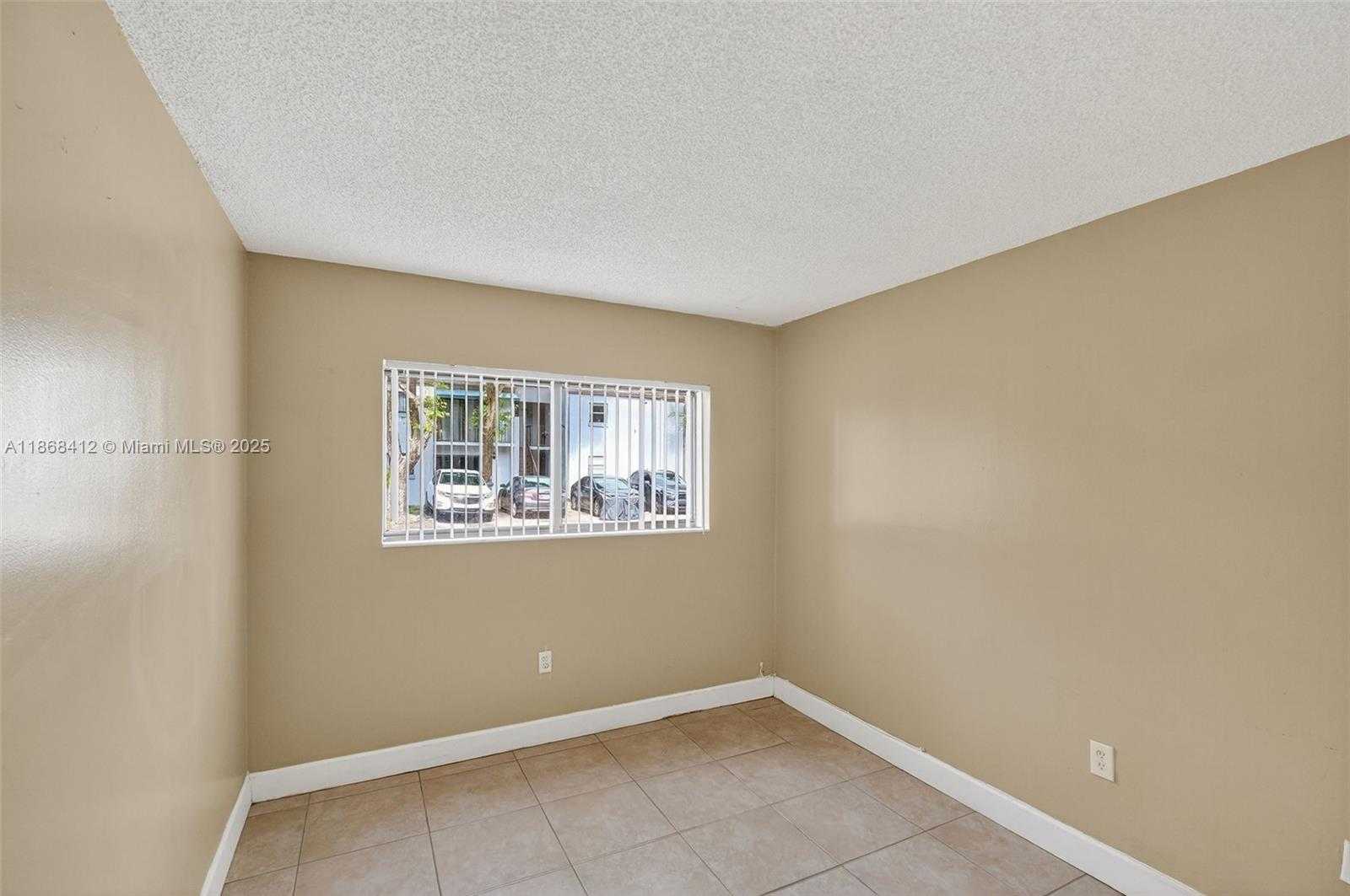 Small Image of 7421 SOUTH WEST 152ND AVE #9-103, Miami Number 14