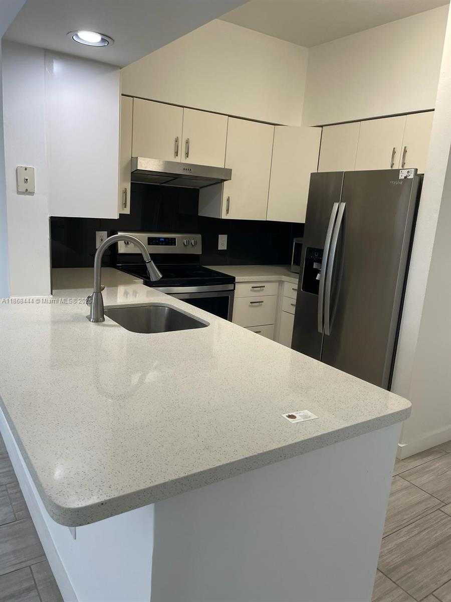 Small Image of 3155 NORTH EAST 184TH ST #8101, Aventura Number 18