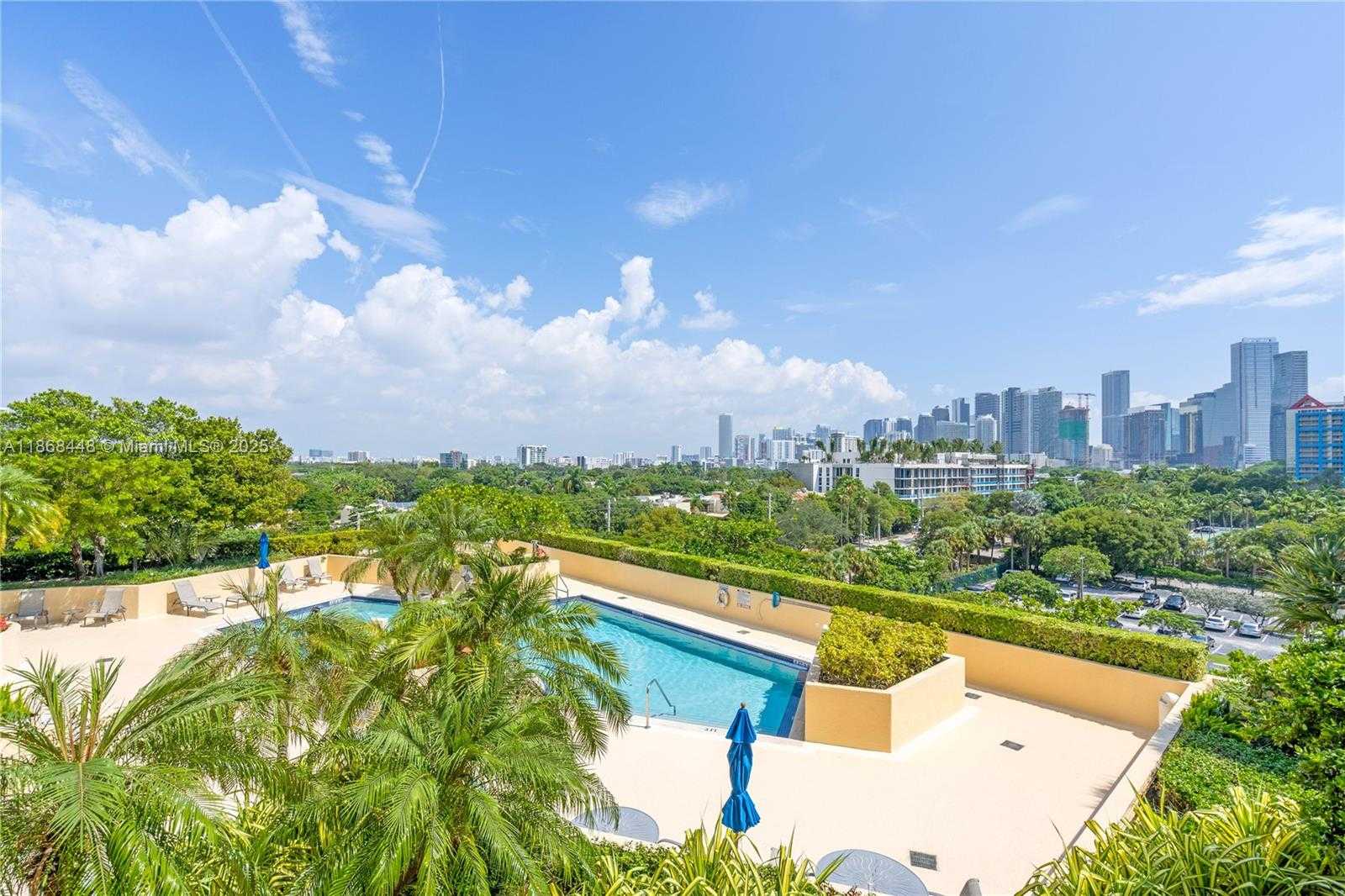 Small Image of 2475 BRICKELL AVE #703, Miami Number 13