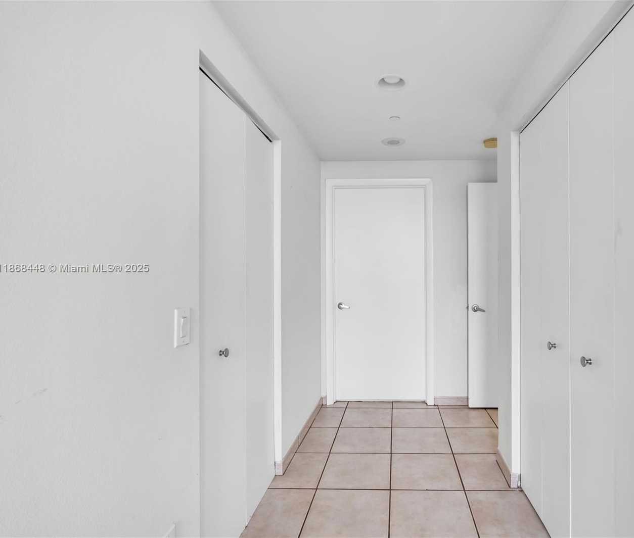 Small Image of 2475 BRICKELL AVE #703, Miami Number 18