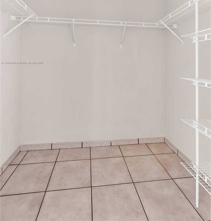 Small Image of 2475 BRICKELL AVE #703, Miami Number 19