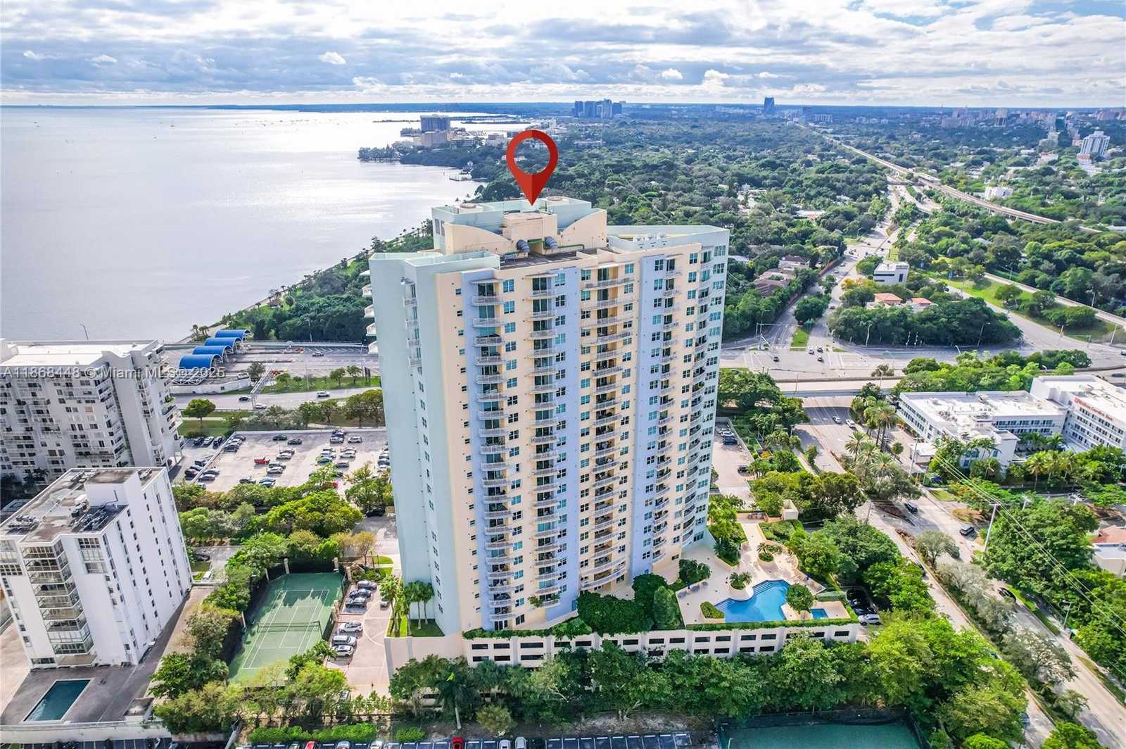 Small Image of 2475 BRICKELL AVE #703, Miami Number 34