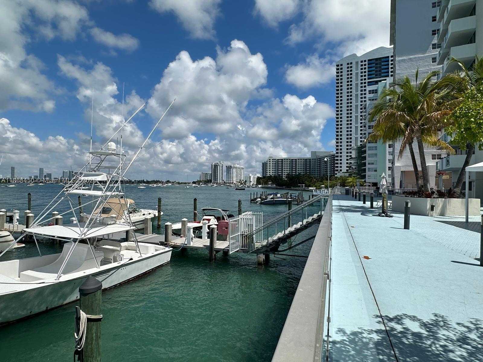 Small Image of 1200 WEST AVE #927, Miami Beach Number 21