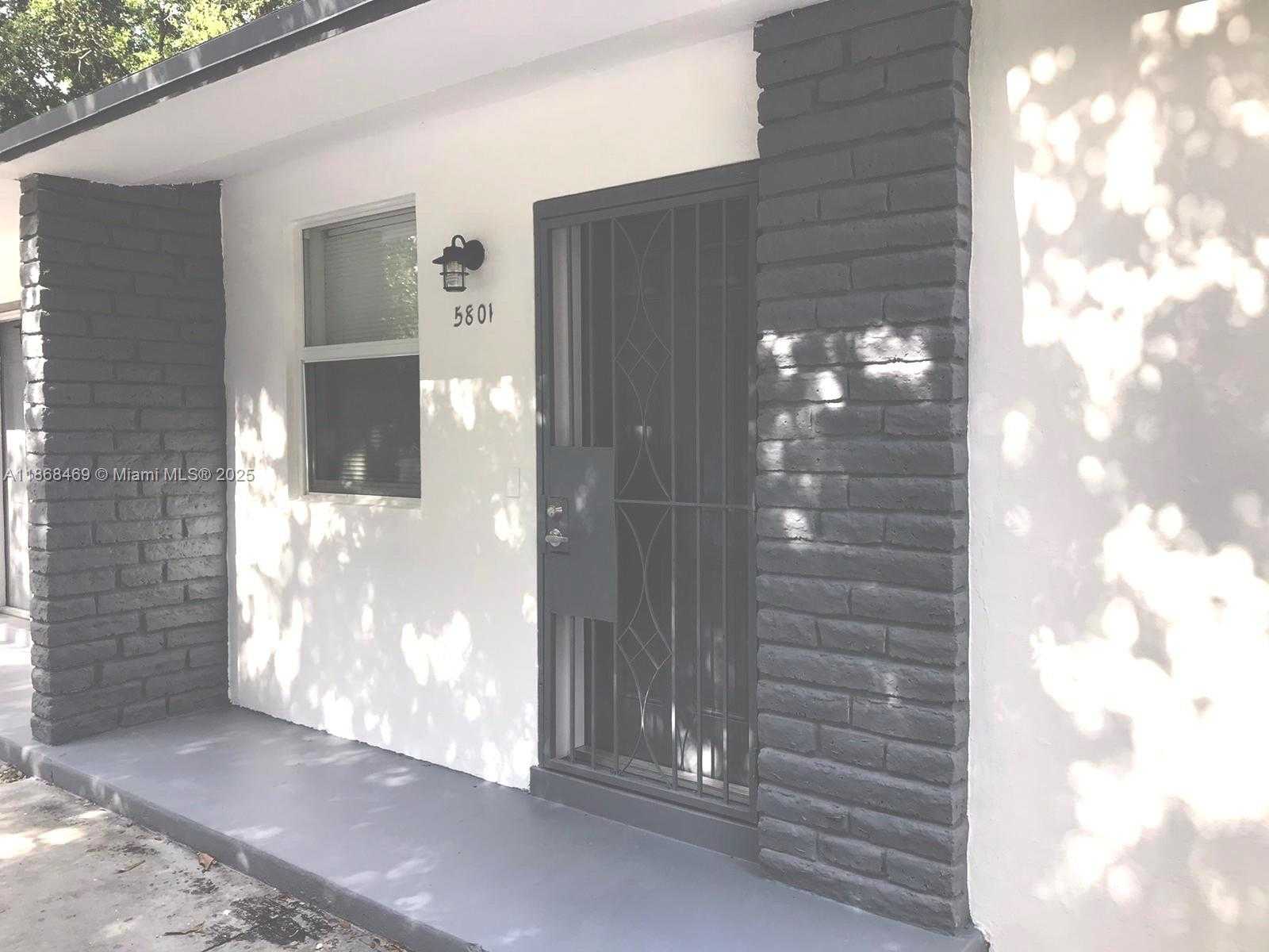 Small Image of 5801 NORTH WEST 1ST AVE #5801, Miami Number 8