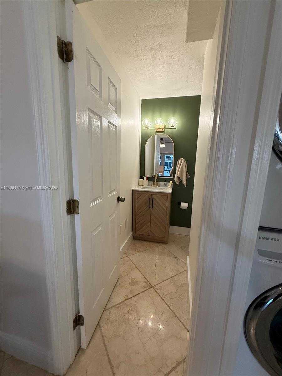 Small Image of 2807 SOUTH WEST 145TH AVE, Miami Number 11