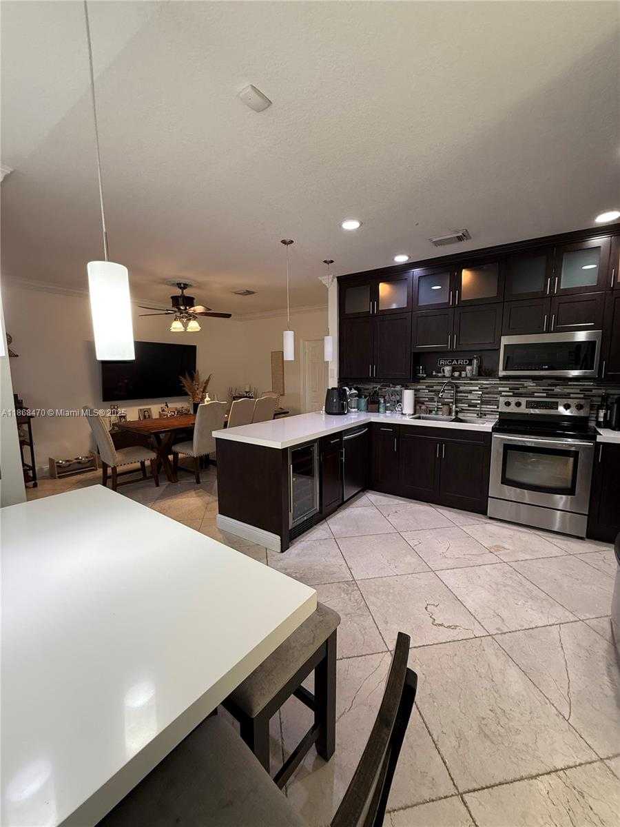 Small Image of 2807 SOUTH WEST 145TH AVE, Miami Number 7