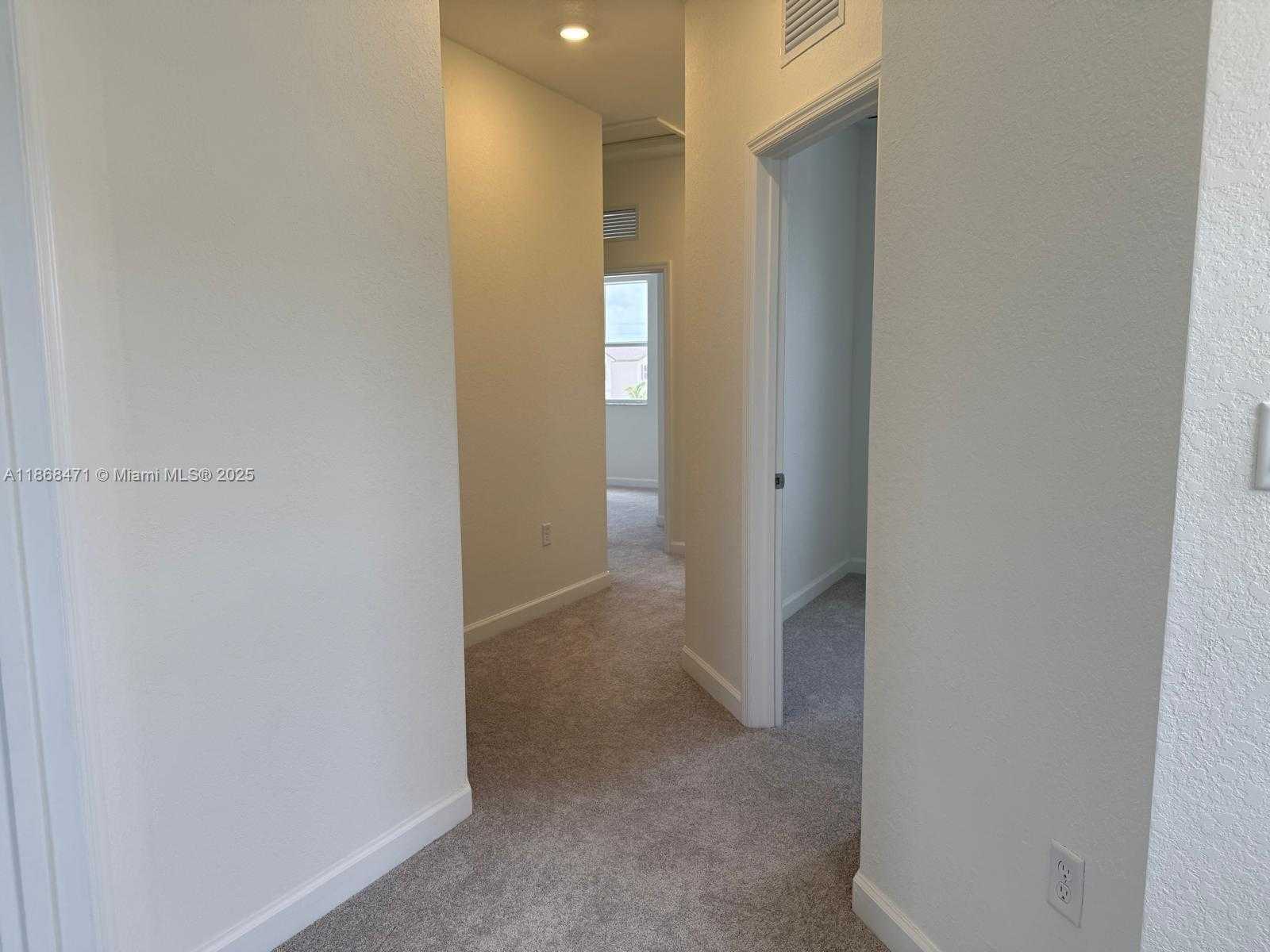 Small Image of 2659 SOUTH EAST 24TH DR, Homestead Number 8