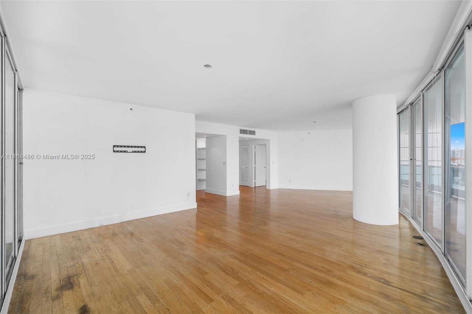 Small Image of 2127 BRICKELL AVE #1504, Miami Number 13