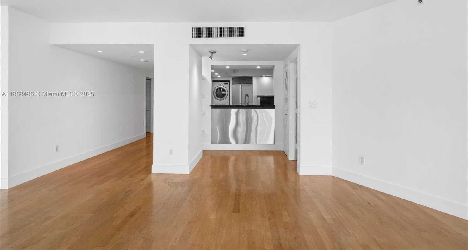 Small Image of 2127 BRICKELL AVE #1504, Miami Number 16