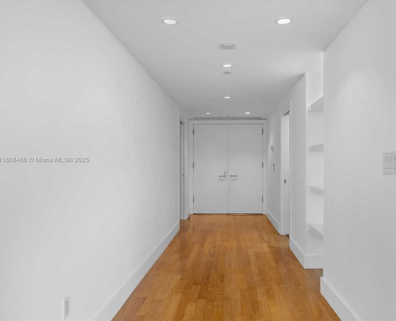 Small Image of 2127 BRICKELL AVE #1504, Miami Number 2
