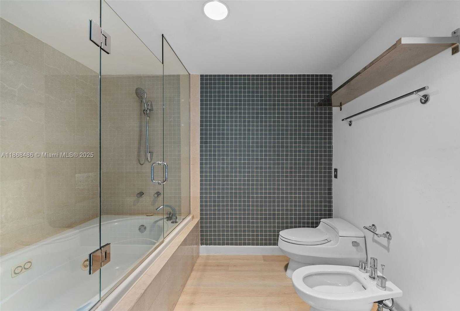 Small Image of 2127 BRICKELL AVE #1504, Miami Number 22