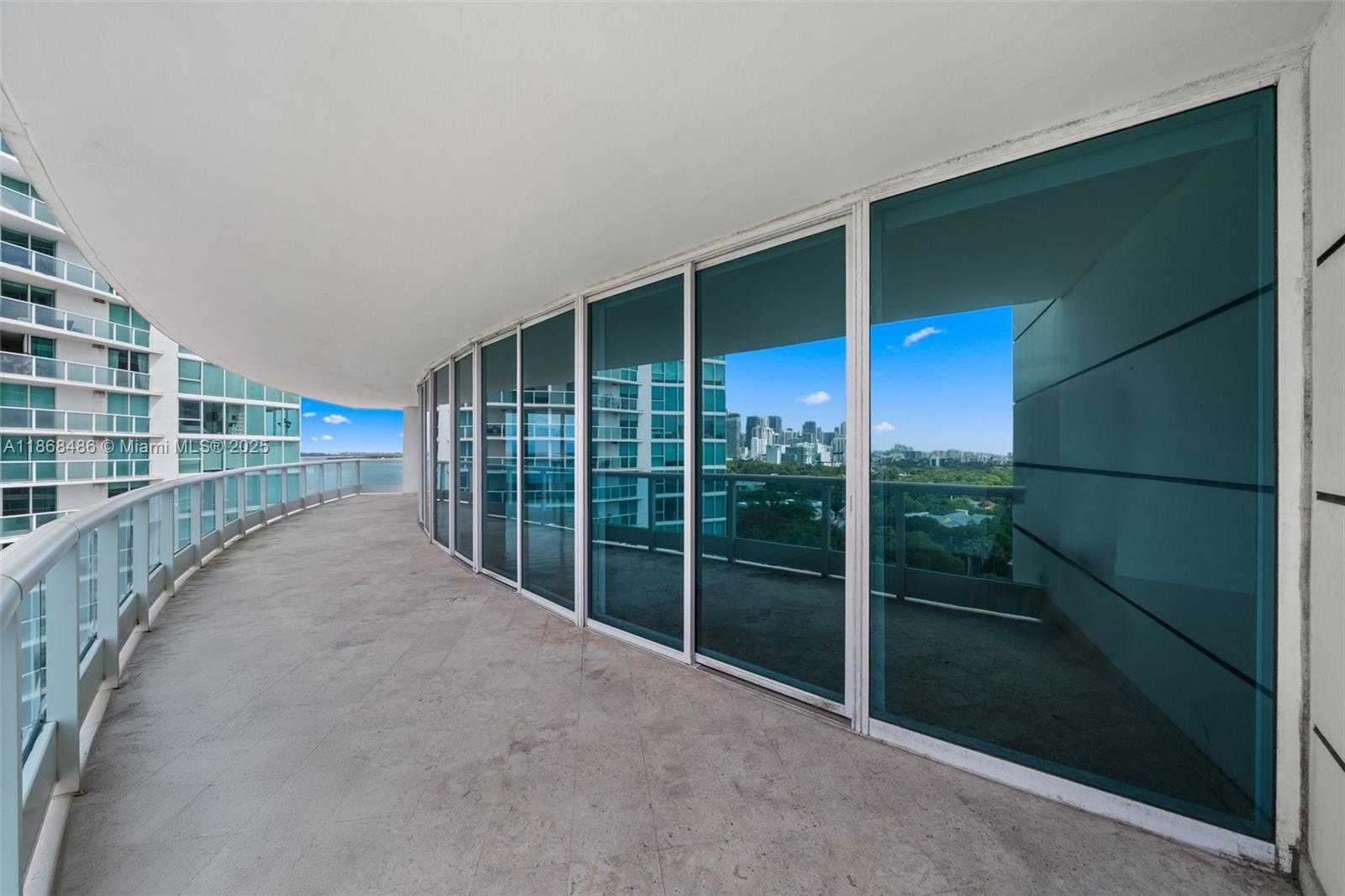 Small Image of 2127 BRICKELL AVE #1504, Miami Number 26