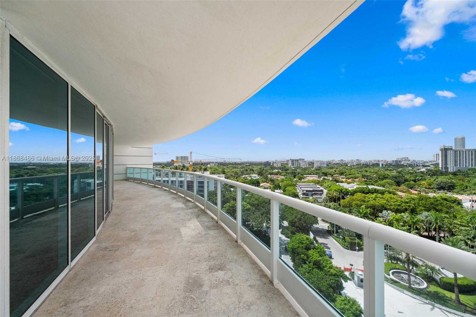 Small Image of 2127 BRICKELL AVE #1504, Miami Number 31