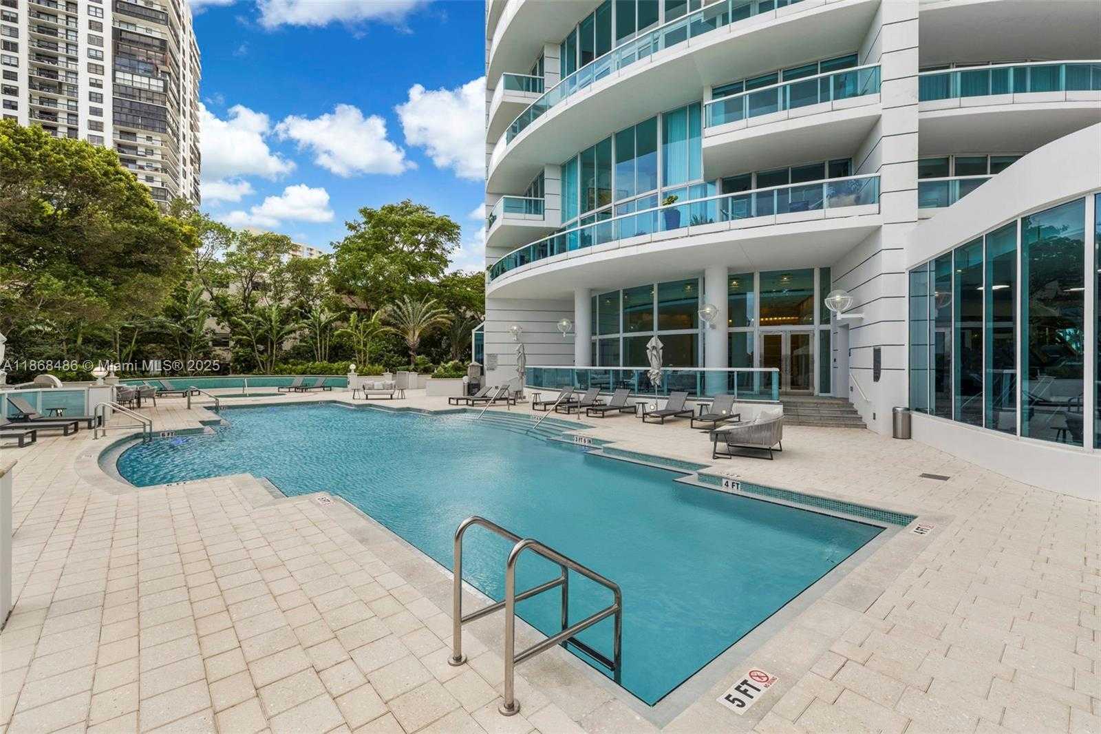 Small Image of 2127 BRICKELL AVE #1504, Miami Number 36