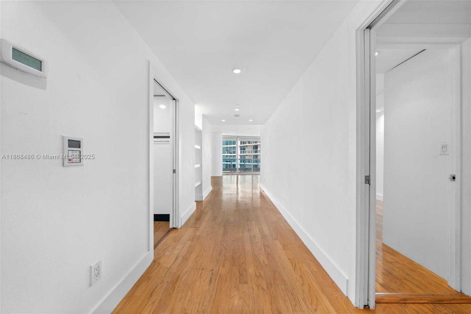 Small Image of 2127 BRICKELL AVE #1504, Miami Number 7