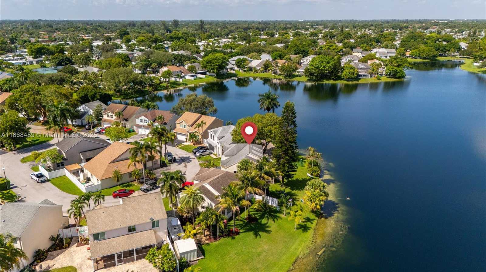 Small Image of 10931 SOUTH WEST 10TH PL, Davie Number 53
