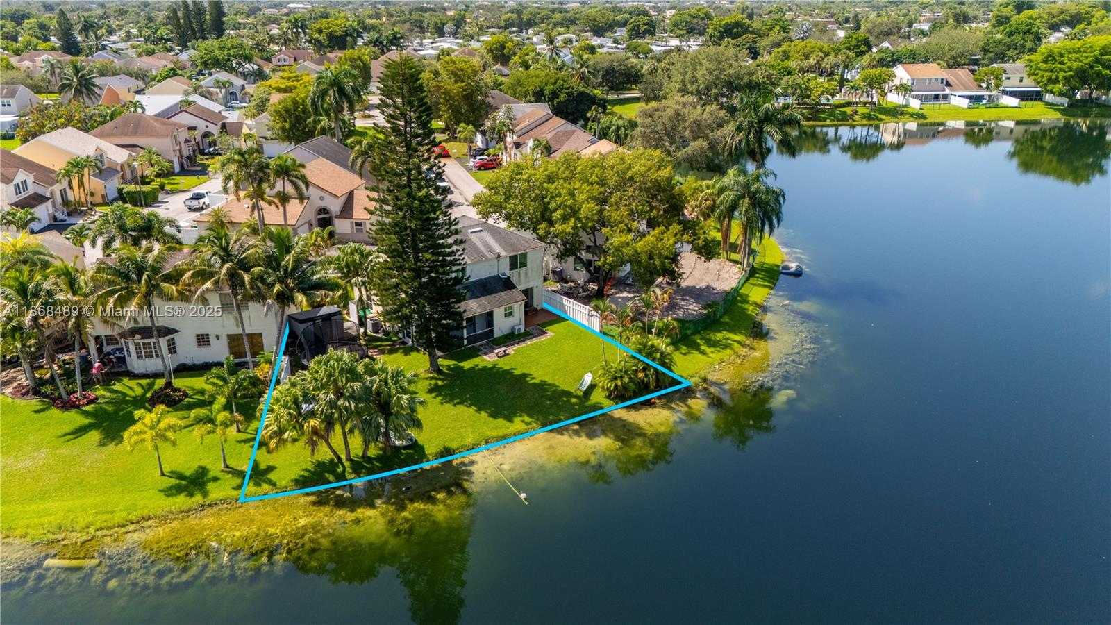 Small Image of 10931 SOUTH WEST 10TH PL, Davie Number 61