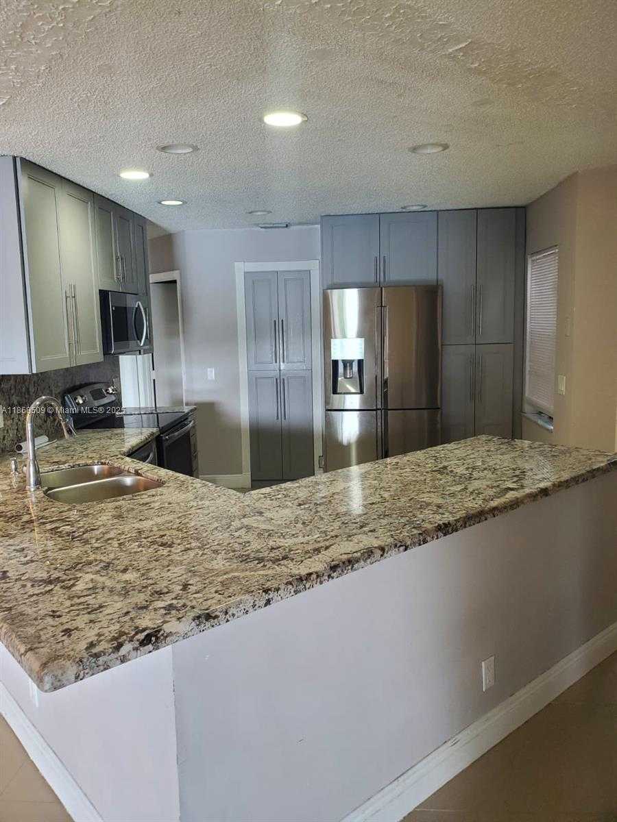 Small Image of 19944 VILLA MEDICI PL, Boca Raton Number 29