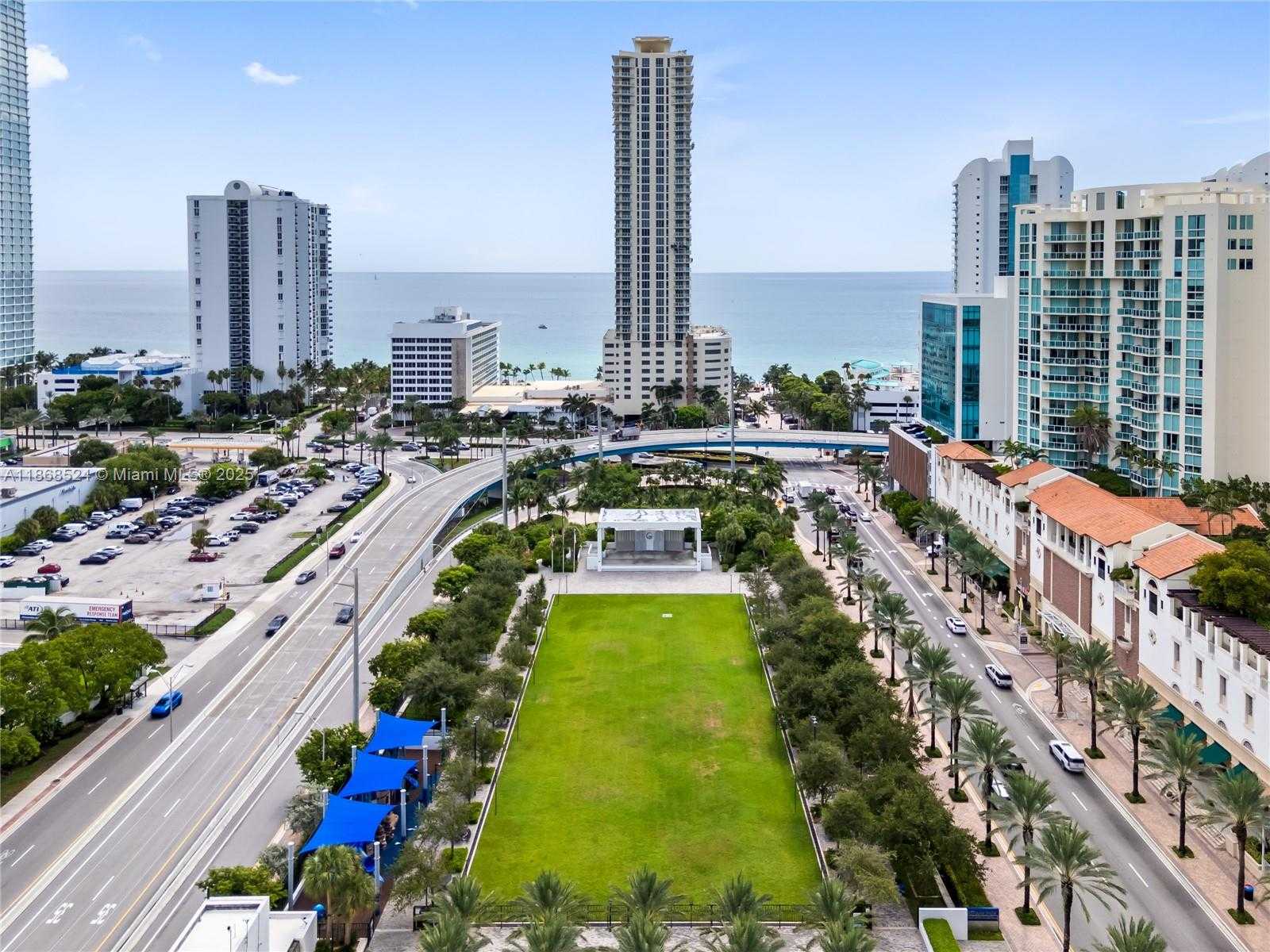 Small Image of 16909 NORTH BAY RD #221, Sunny Isles Beach Number 12