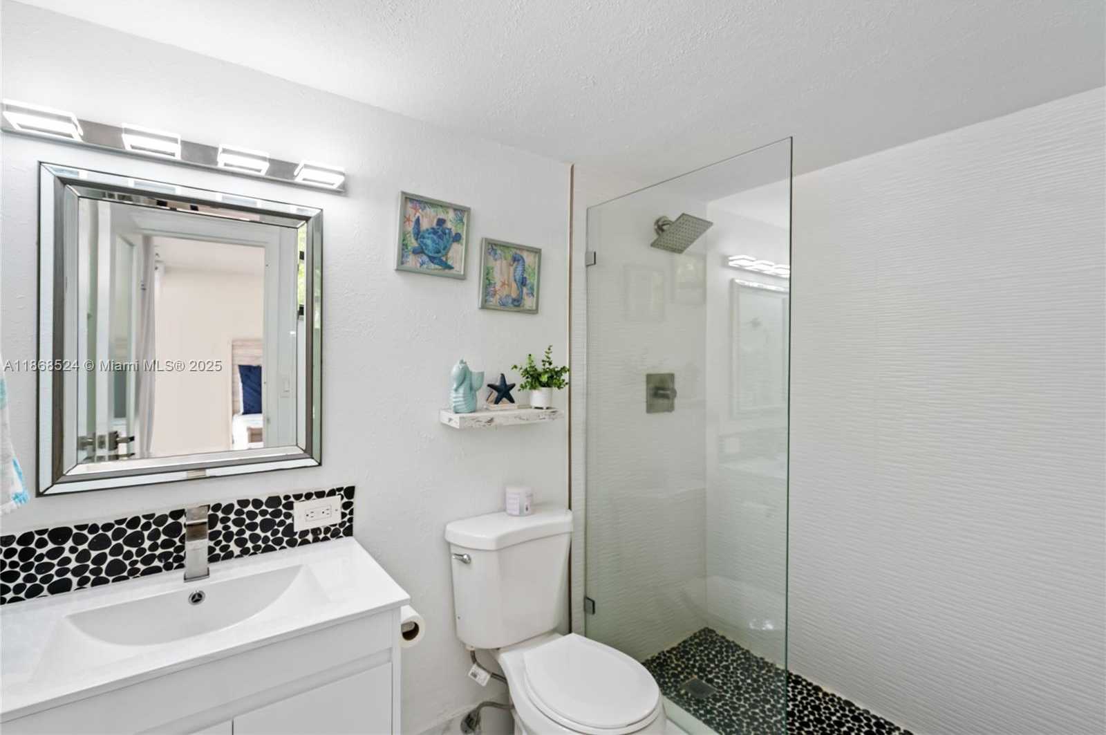 Small Image of 16909 NORTH BAY RD #221, Sunny Isles Beach Number 55