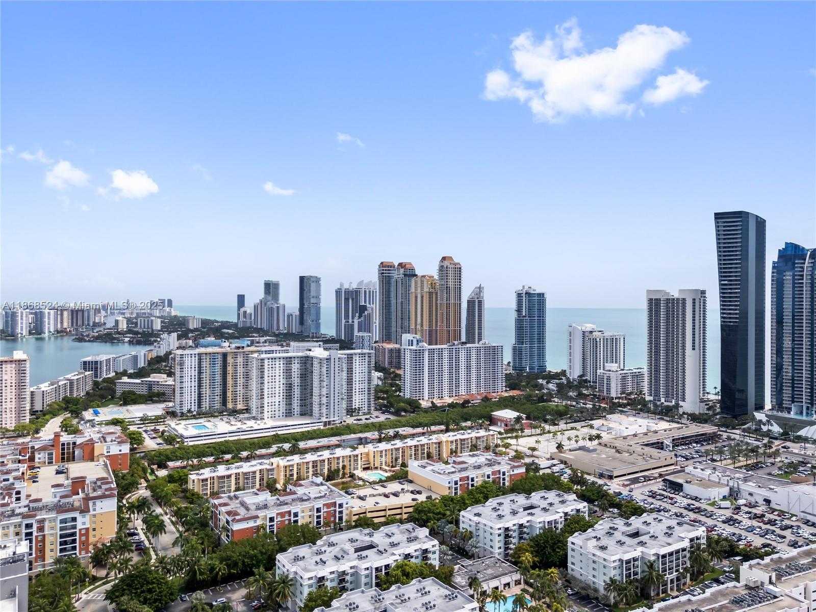 Small Image of 16909 NORTH BAY RD #221, Sunny Isles Beach Number 6