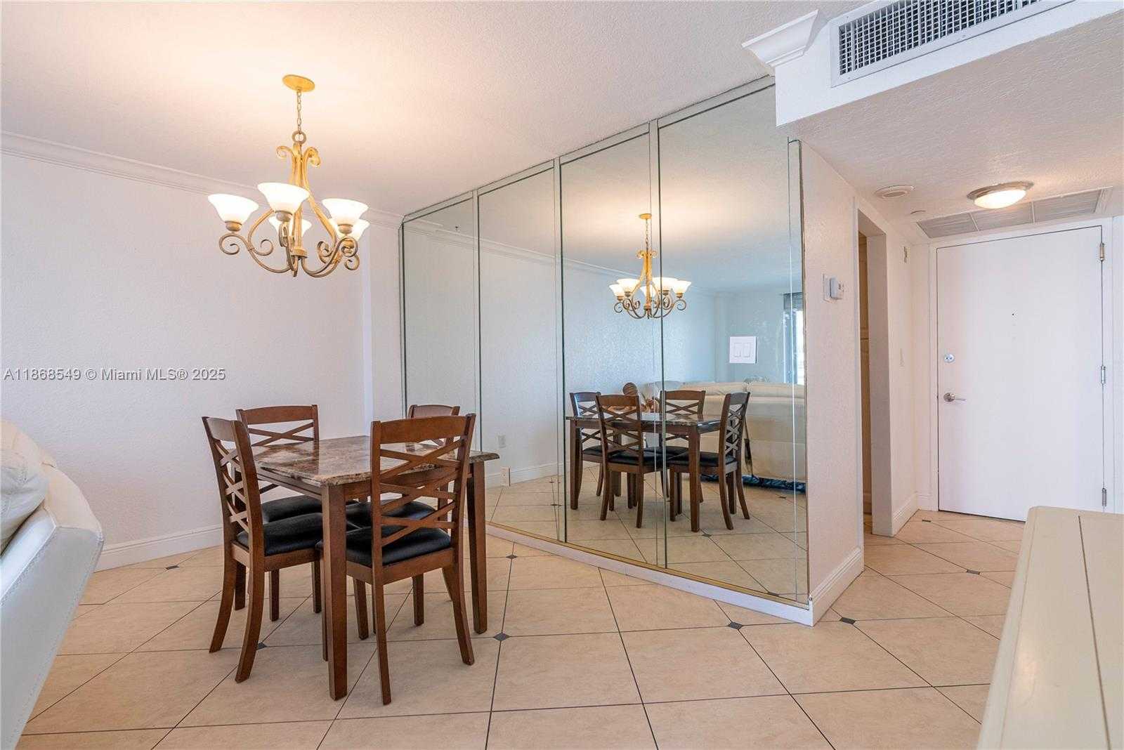 Small Image of 5701 COLLINS AVE #405, Miami Beach Number 5