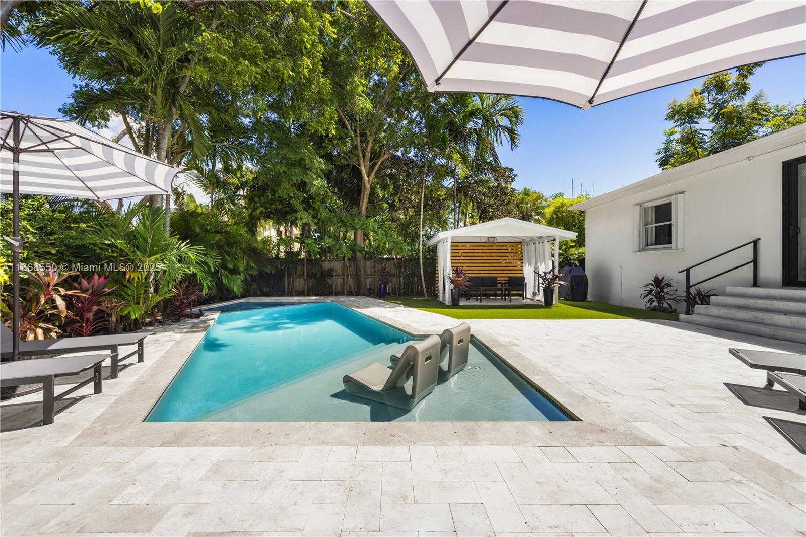 Small Image of 141 SOUTH WEST 23RD RD, Miami Number 23