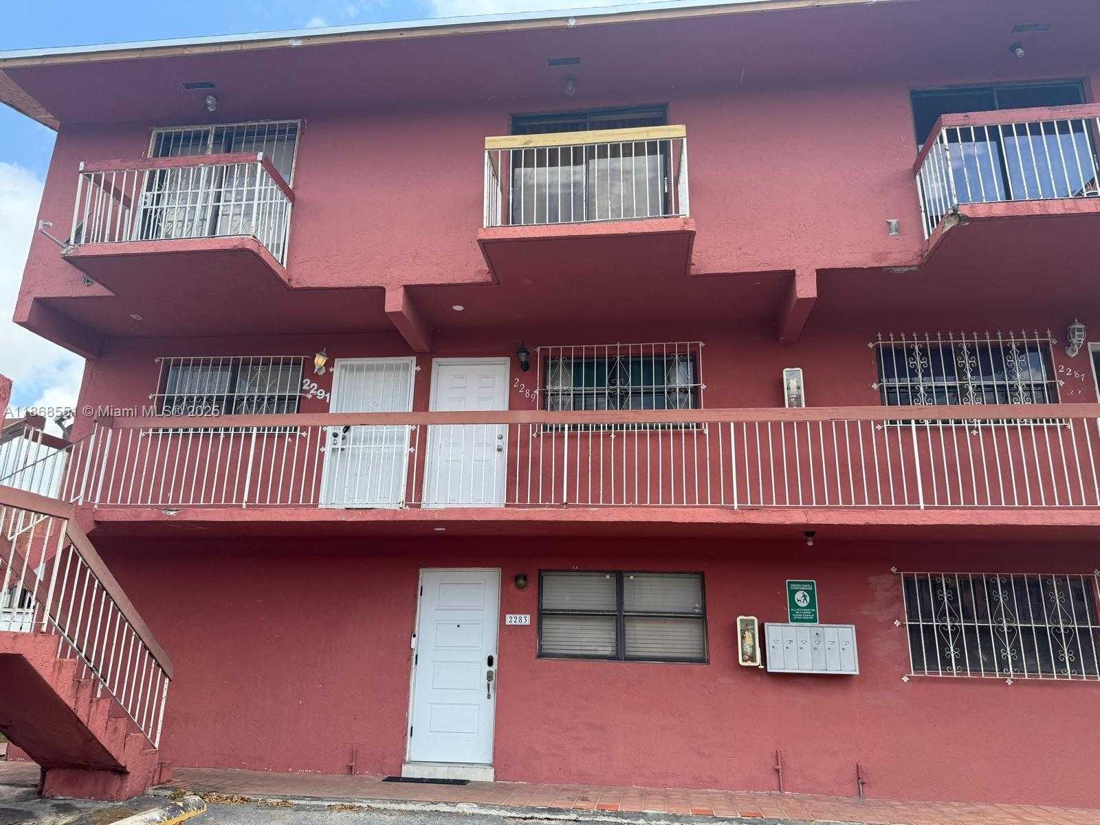 Small Image of 2291 WEST 53RD PL #2291, Hialeah Number 10