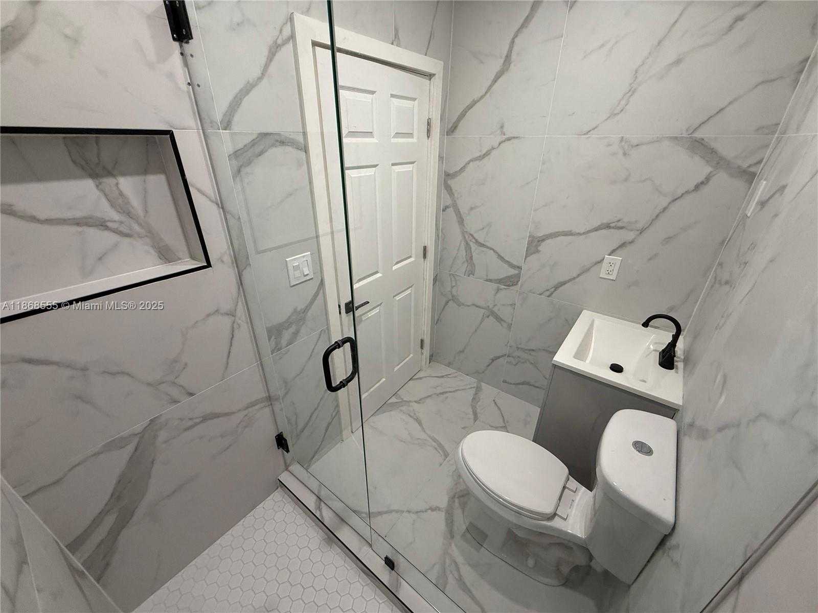 Small Image of 935 JEFFERSON AVE #10, Miami Beach Number 8