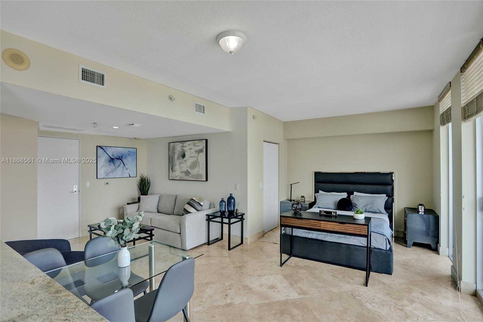 Small Image of 185 SOUTH WEST 7TH ST #1600, Miami Number 10