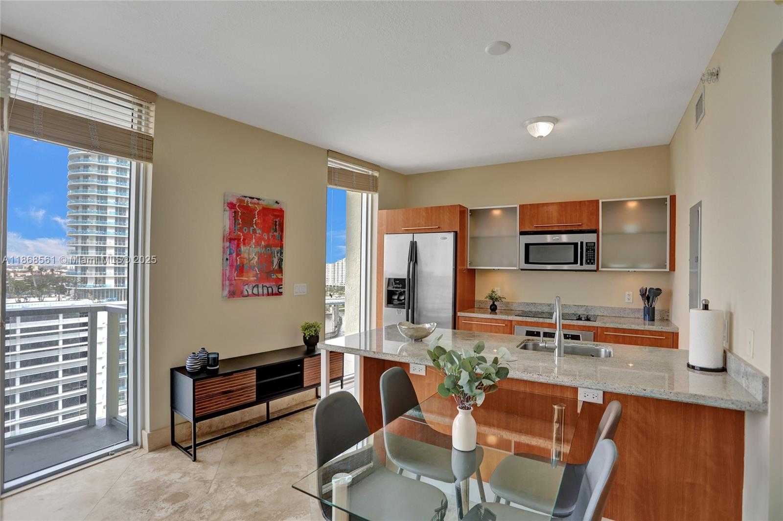 Small Image of 185 SOUTH WEST 7TH ST #1600, Miami Number 21