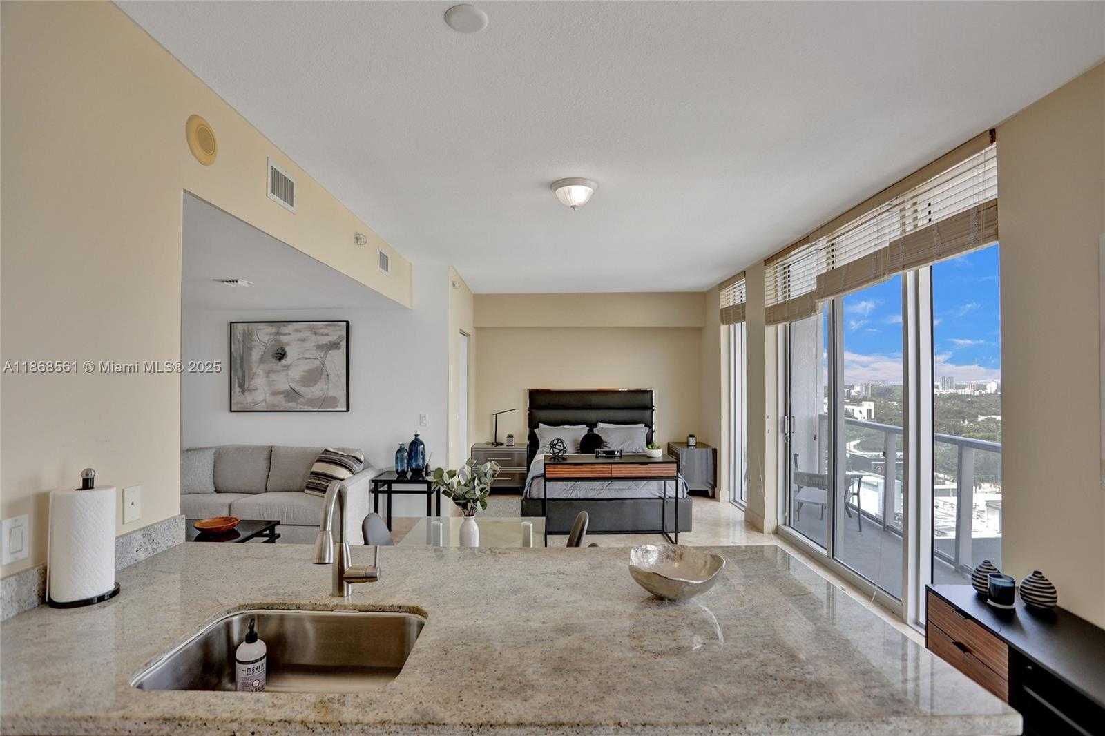 Small Image of 185 SOUTH WEST 7TH ST #1600, Miami Number 24