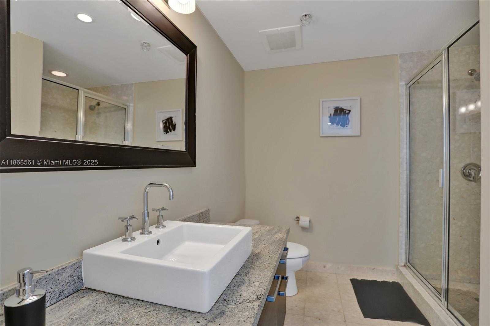 Small Image of 185 SOUTH WEST 7TH ST #1600, Miami Number 31