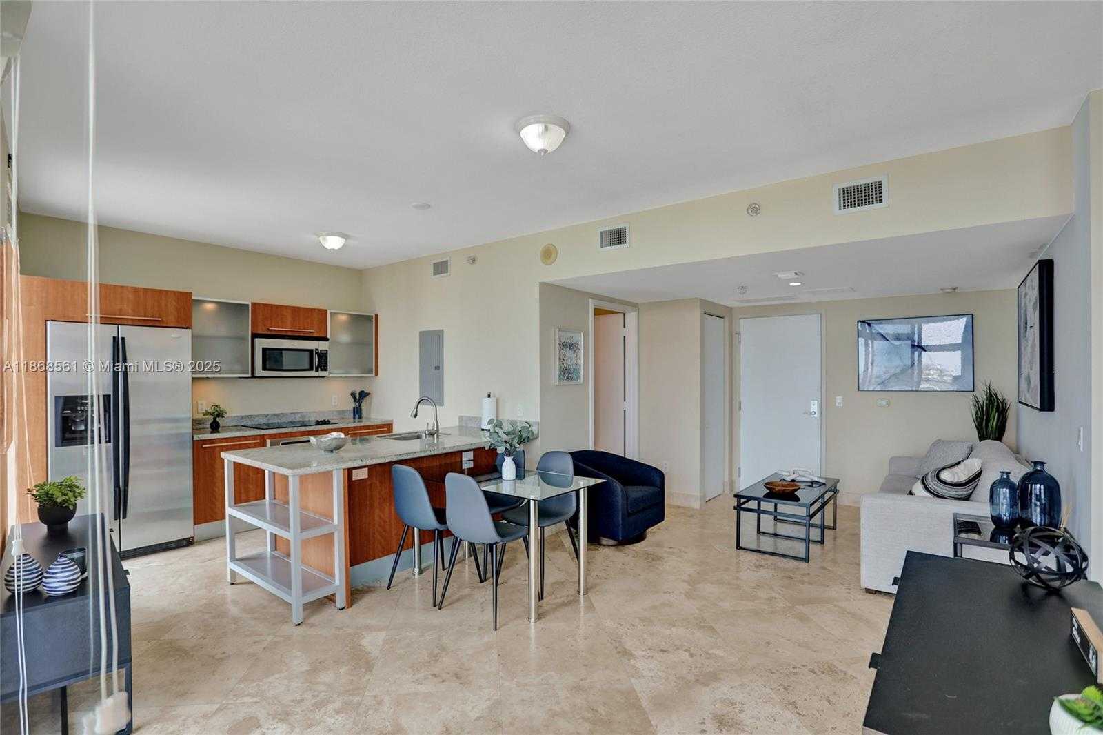 Small Image of 185 SOUTH WEST 7TH ST #1600, Miami Number 33