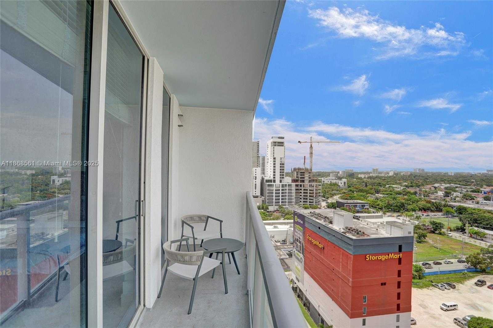 Small Image of 185 SOUTH WEST 7TH ST #1600, Miami Number 36