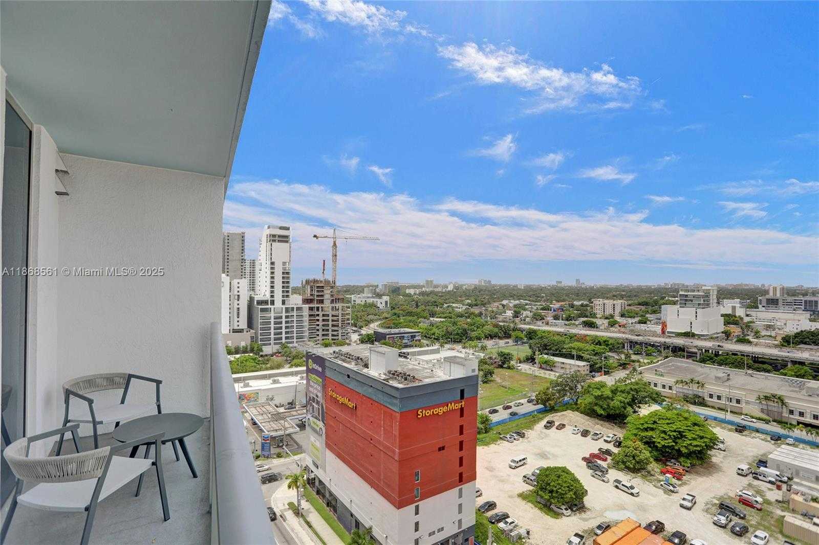 Small Image of 185 SOUTH WEST 7TH ST #1600, Miami Number 37