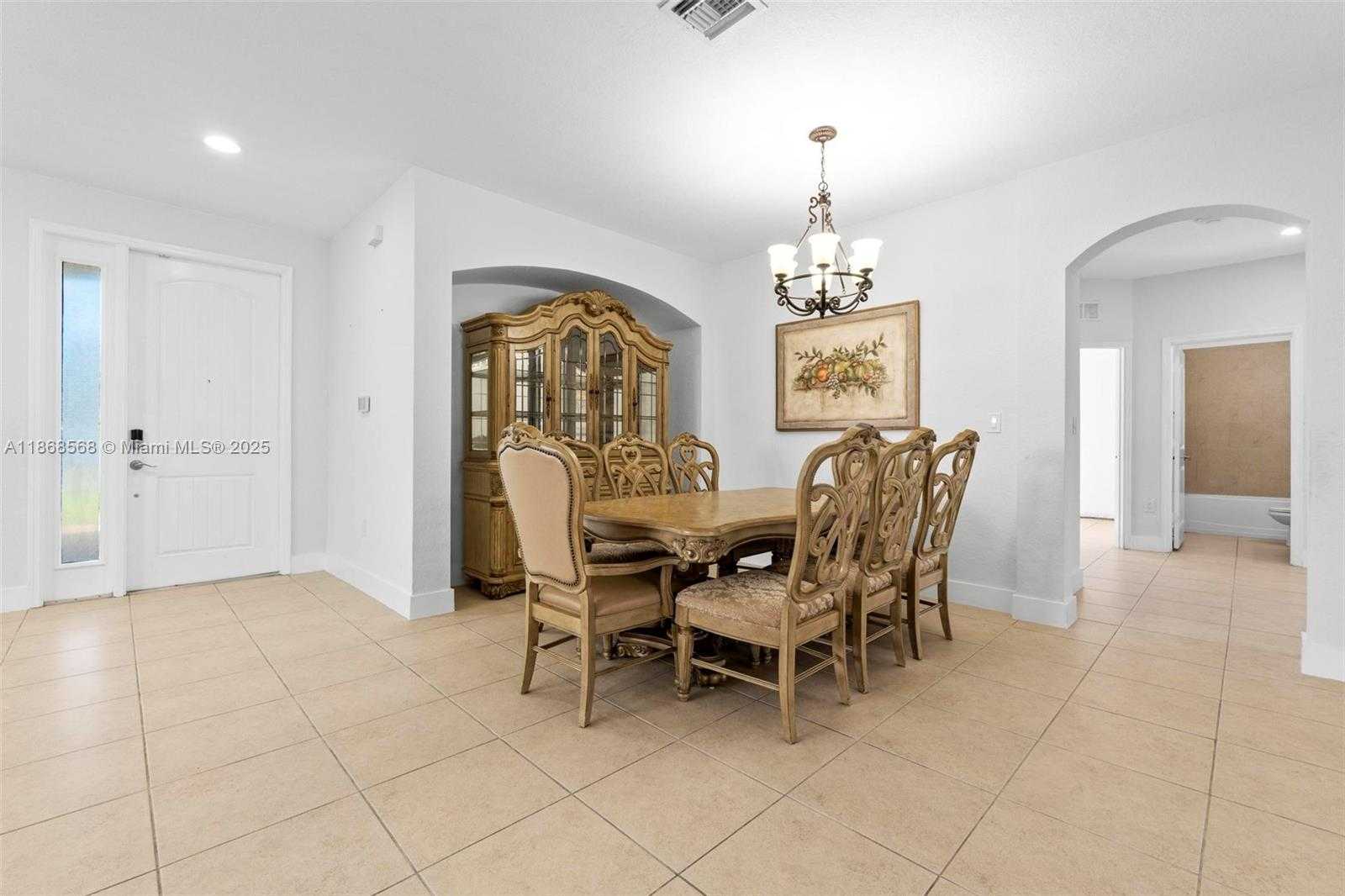 Small Image of 12750 SOUTH WEST 225TH ST, Miami Number 21