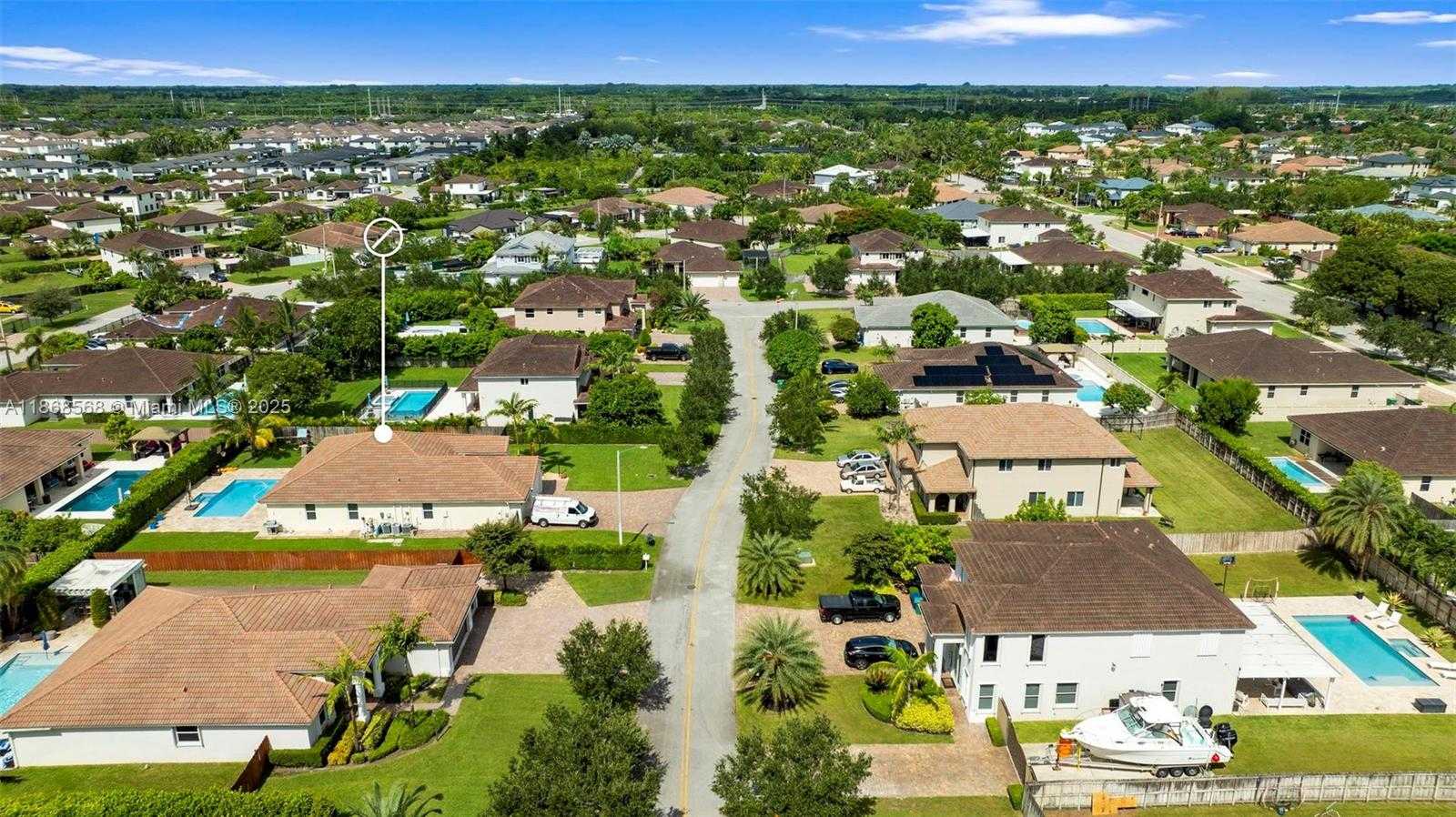 Small Image of 12750 SOUTH WEST 225TH ST, Miami Number 34