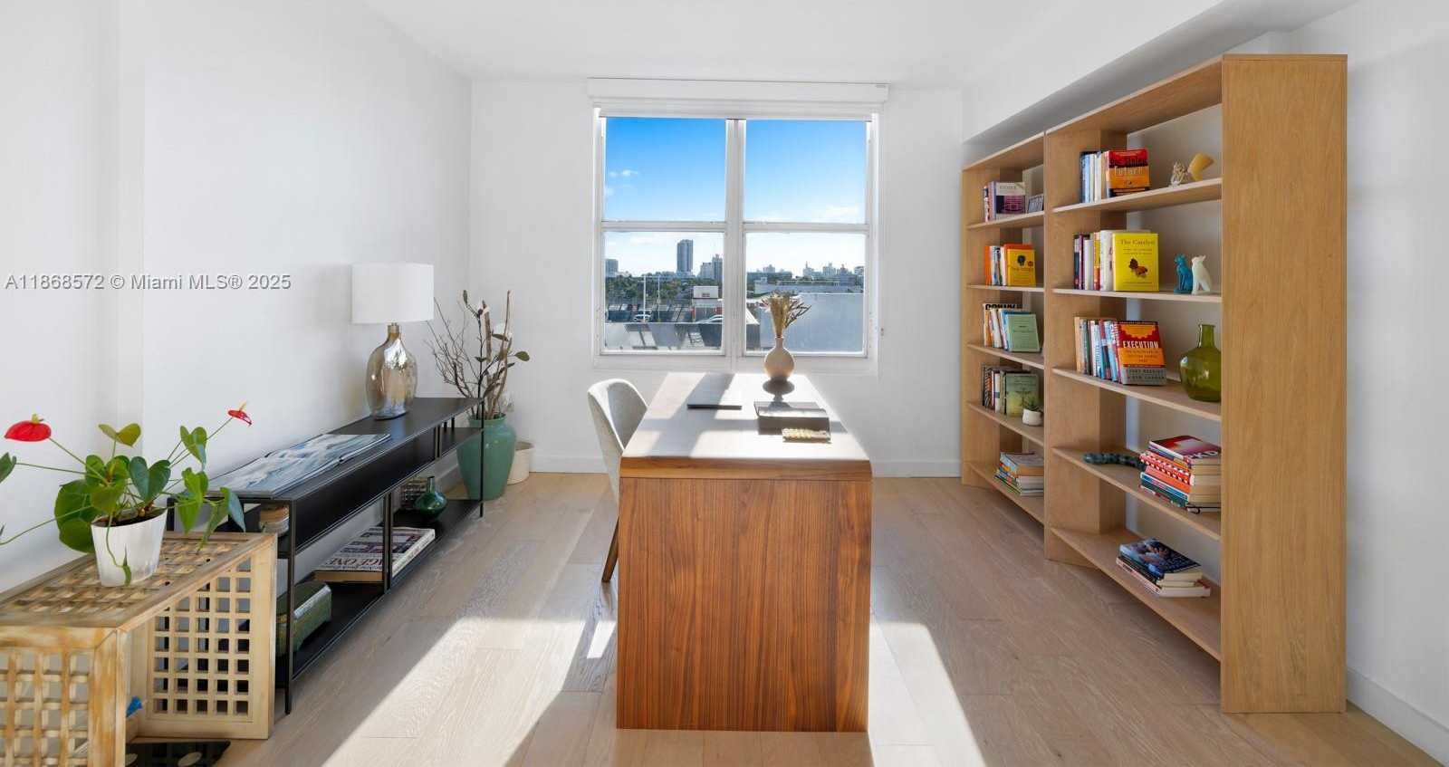 Small Image of 1800 SUNSET HARBOUR DR #803, Miami Beach Number 4