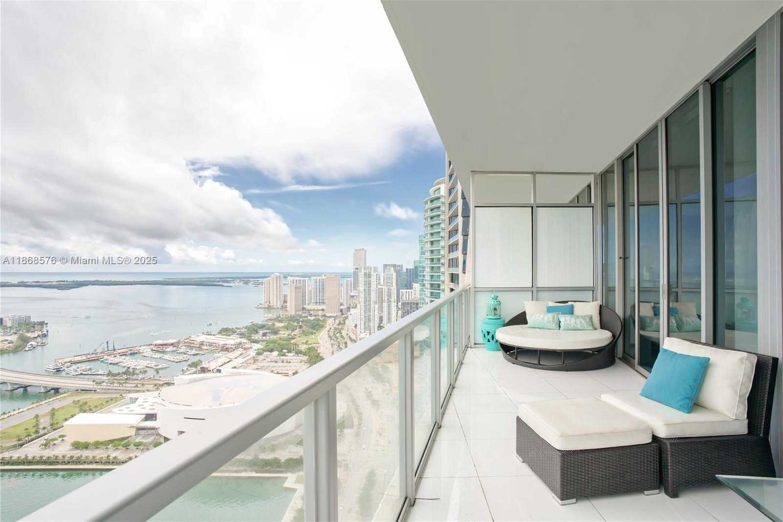 Small Image of 1100 BISCAYNE BLVD #5202, Miami Number 7