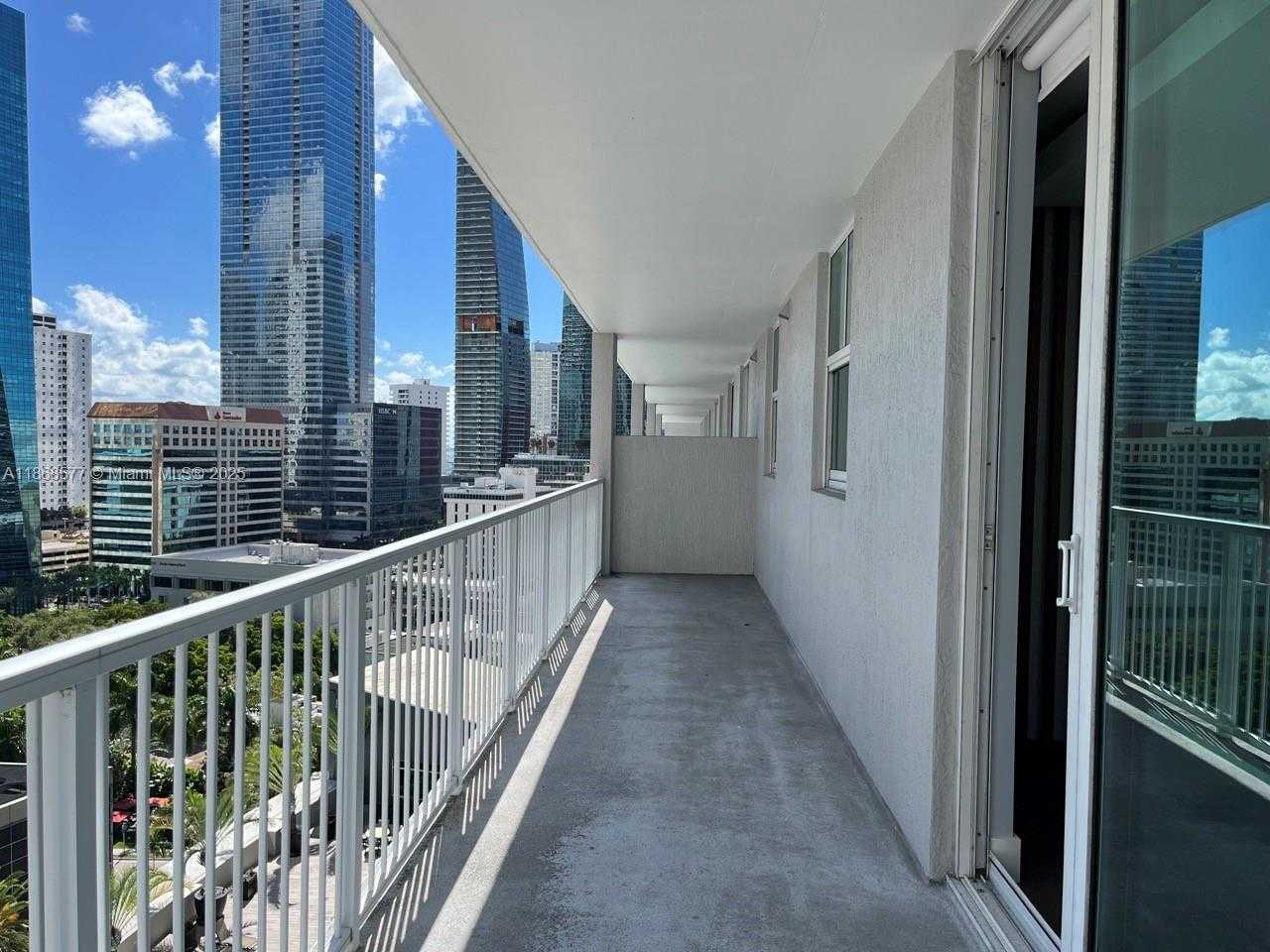 Small Image of 1250 SOUTH MIAMI AVE #1414, Miami Number 10