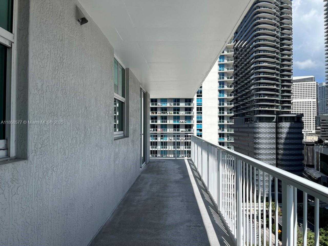 Small Image of 1250 SOUTH MIAMI AVE #1414, Miami Number 11