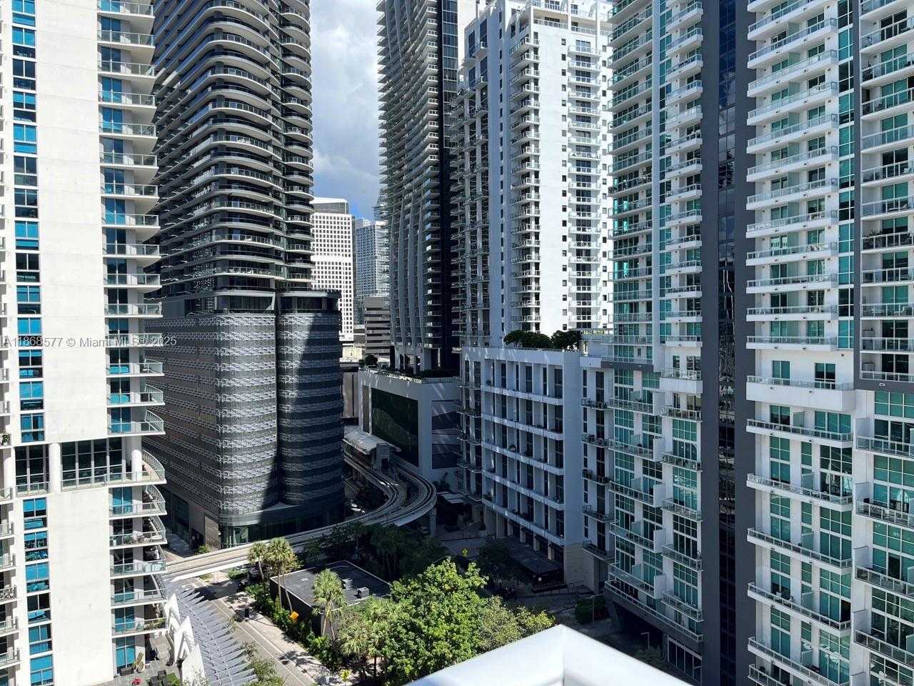 Small Image of 1250 SOUTH MIAMI AVE #1414, Miami Number 12