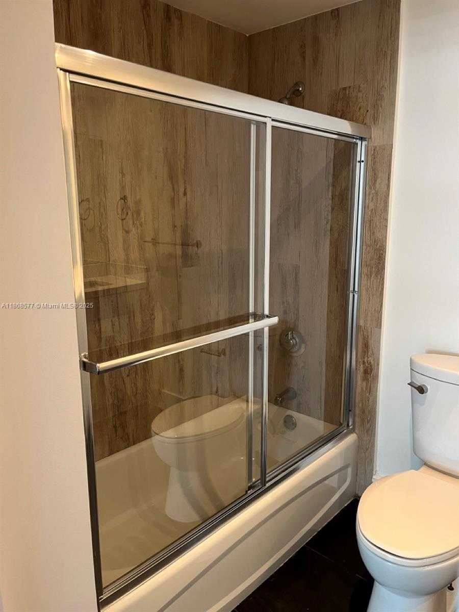 Small Image of 1250 SOUTH MIAMI AVE #1414, Miami Number 18