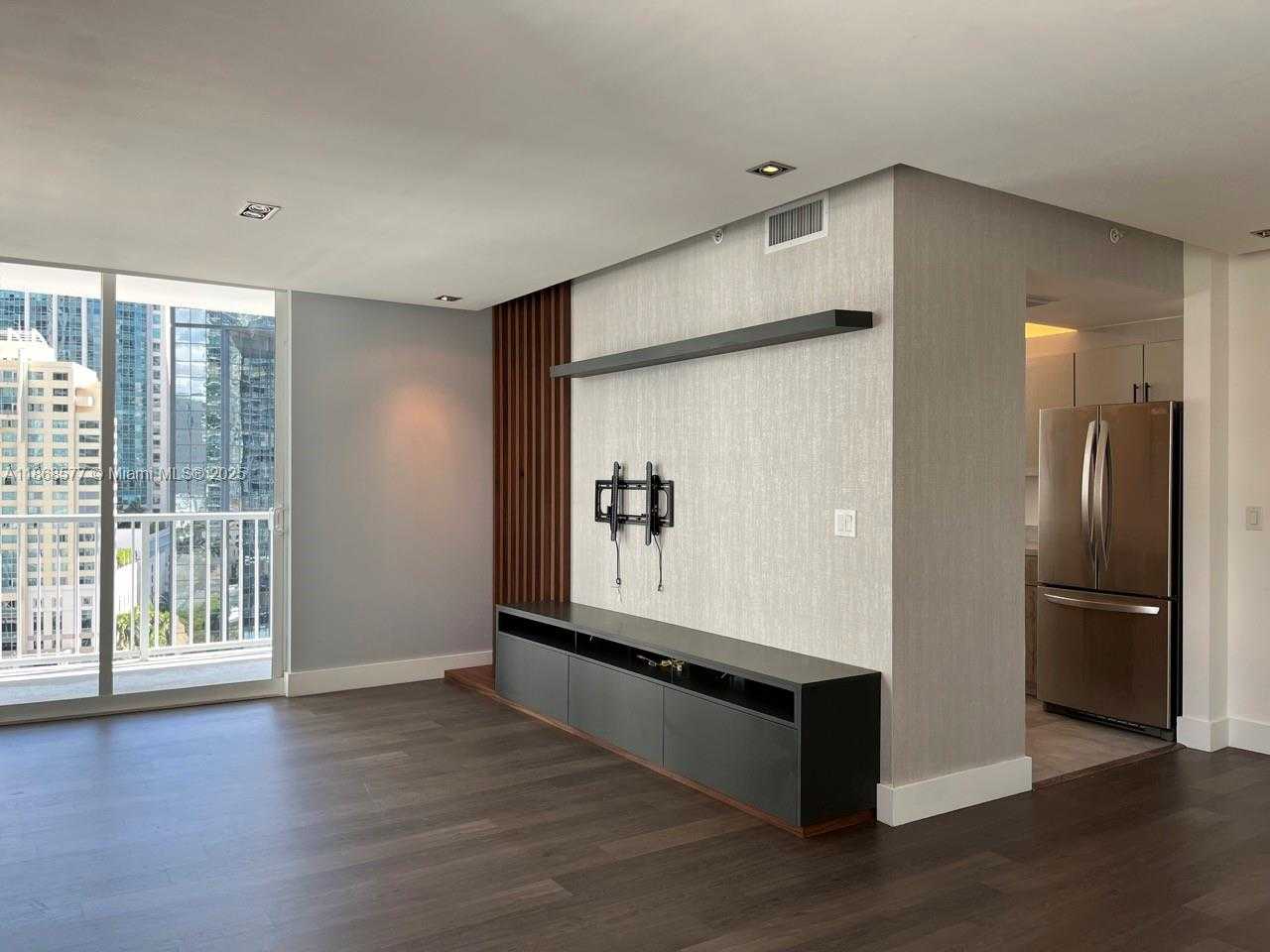 Small Image of 1250 SOUTH MIAMI AVE #1414, Miami Number 6