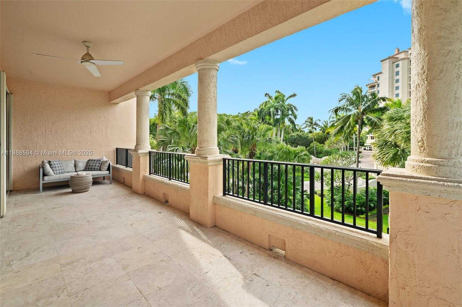 Small Image of 13633 DEERING BAY DR #225, Coral Gables Number 4